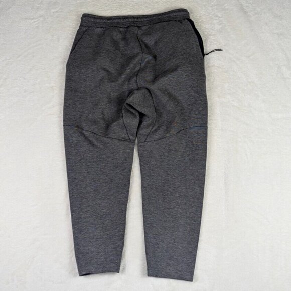 Nike Tech Fleece Jogger Gray Tapered Cropped Sweatpants 727355-091 Mens Size M - Picture 3 of 12